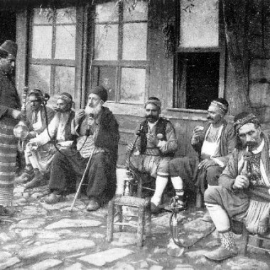 Γιατί λέµε «κάνε τουµπεκί ψιλοκοµµένο»;