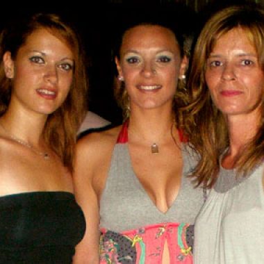 Ε, ψιτ! Κοπελιά!